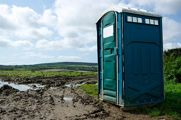 Best VIP or Luxury Restroom Trailers  in Merrick, NY